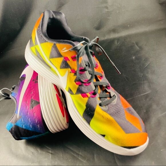 Nike Be TRue pride version 🌈 rainbow lunar swift excellent condition 10.5 US - Picture 2 of 7